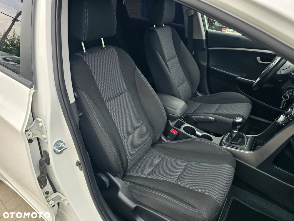 Hyundai i30 - 15