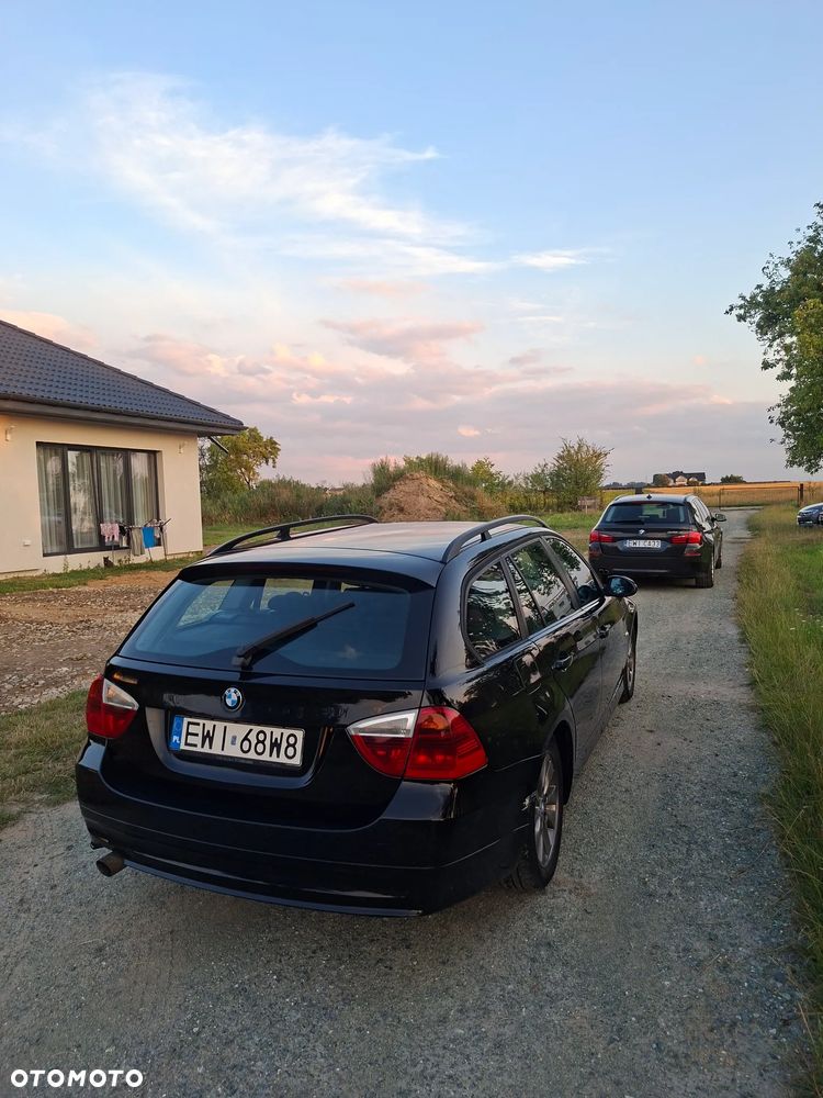 BMW Seria 3 318d DPF - 7