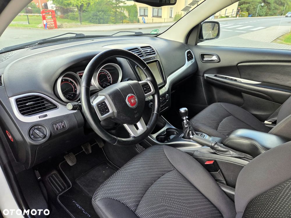 Fiat Freemont 2.0 Multijet Urban - 11