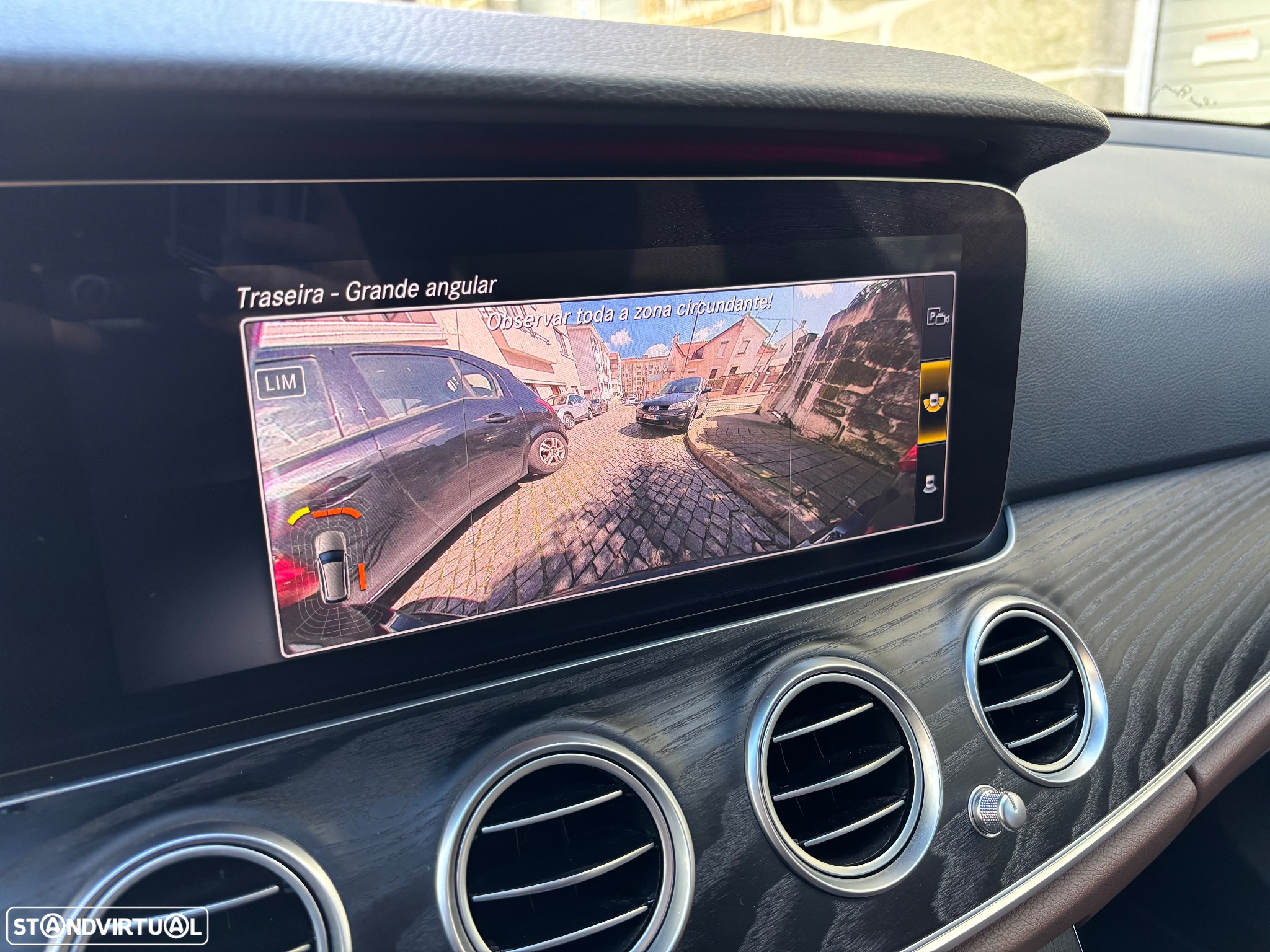 Mercedes-Benz E 300 de Avantgarde 4Matic - 26