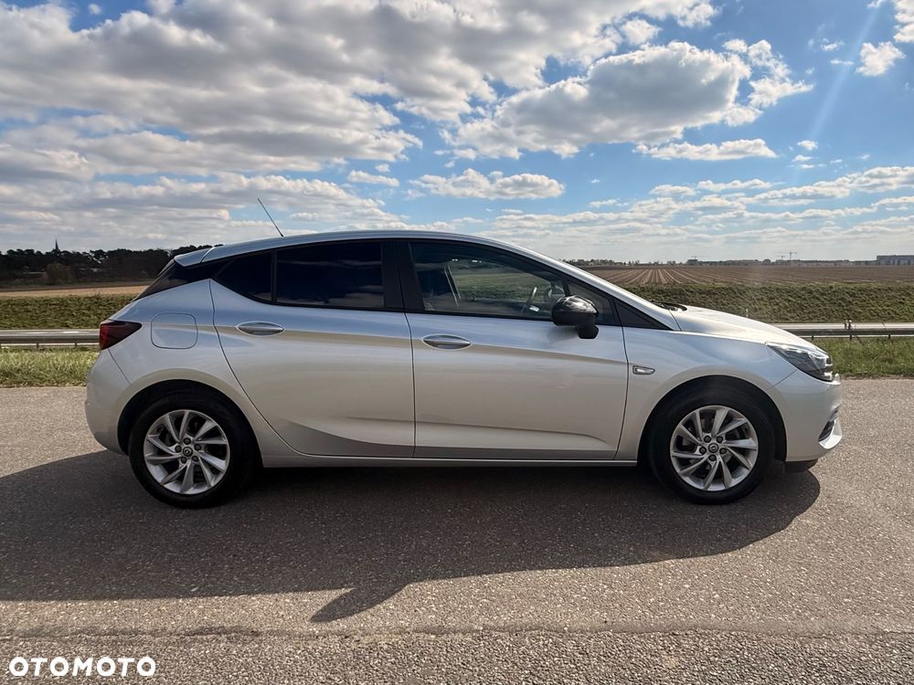 Opel Astra 1.2 T Edition S&S - 4