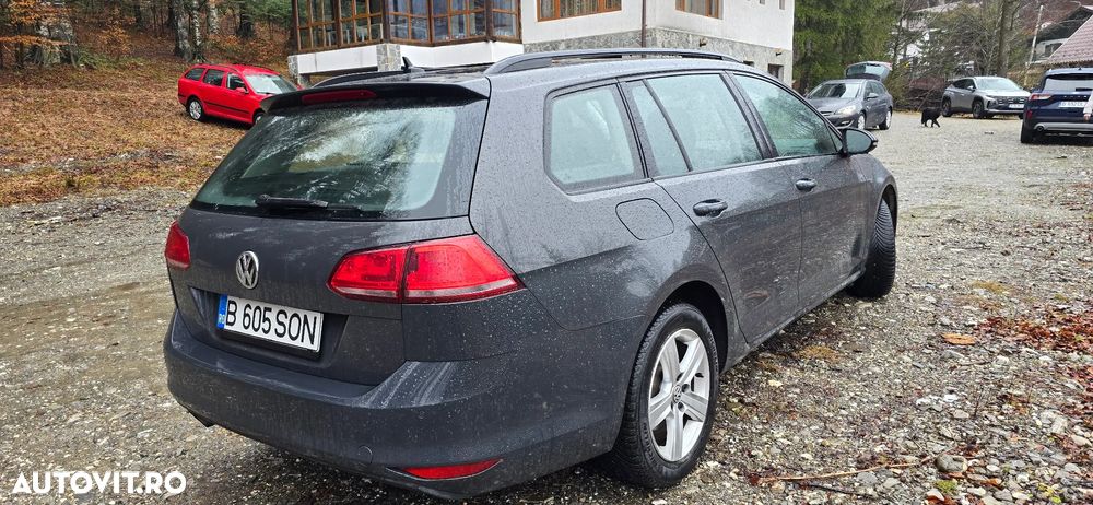 Volkswagen Golf 2.0 TDI DPF BMT Comfortline - 12