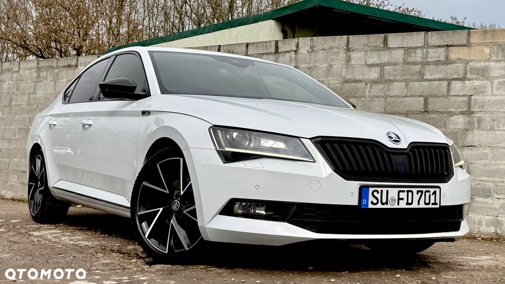 Skoda Superb 2.0 TDI DSG Sportline - 27