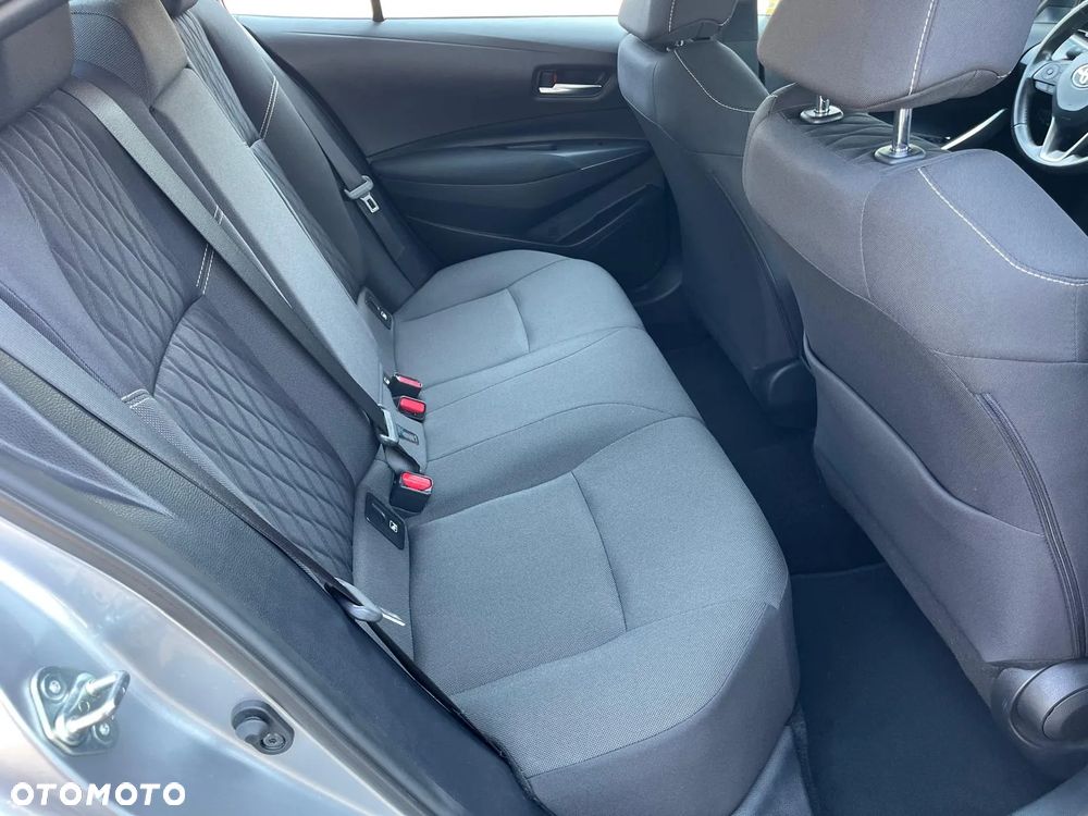 Toyota Corolla 1.5 Comfort - 15