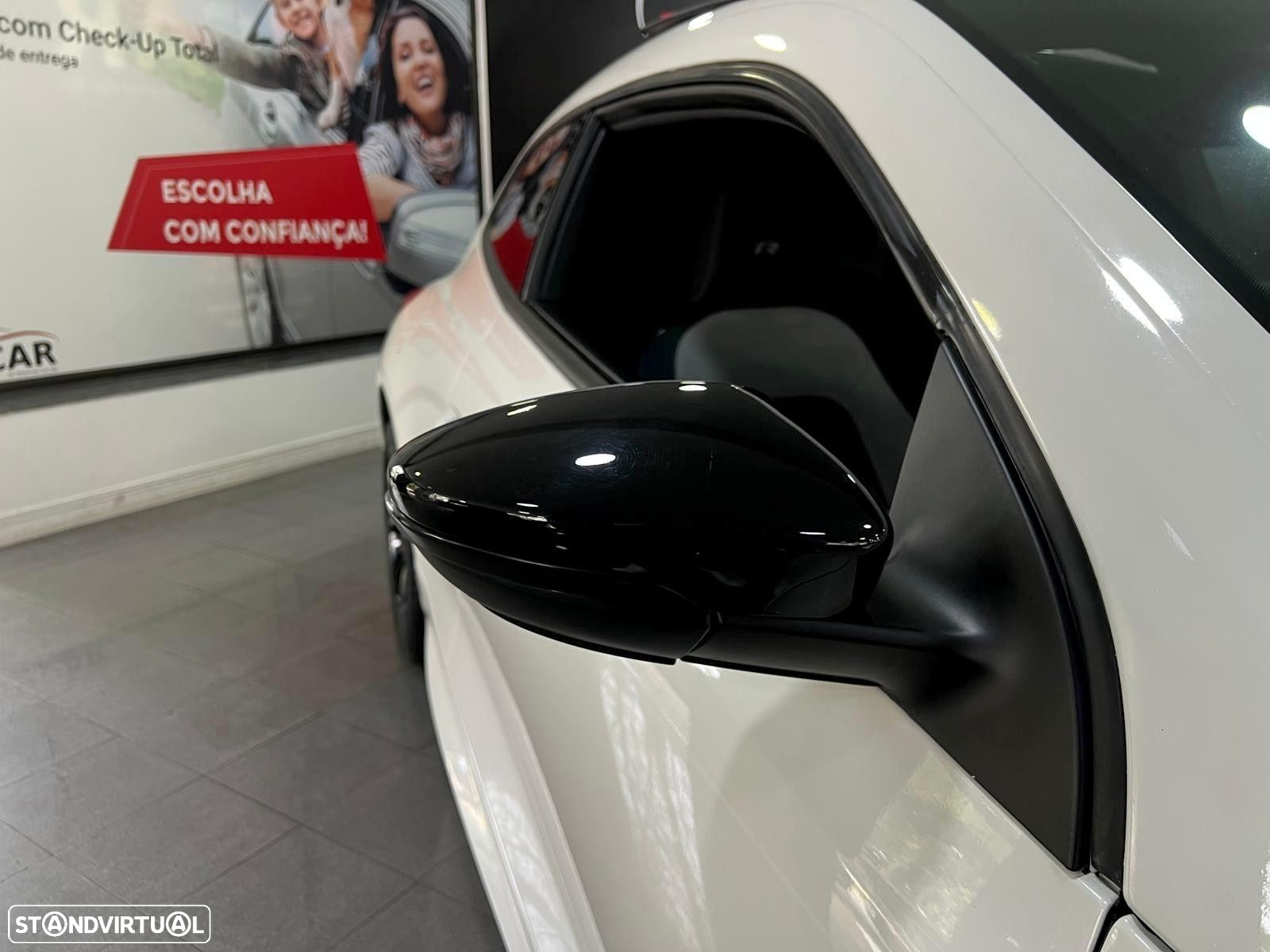 VW Scirocco 2.0 TDI Sport DSG - 16
