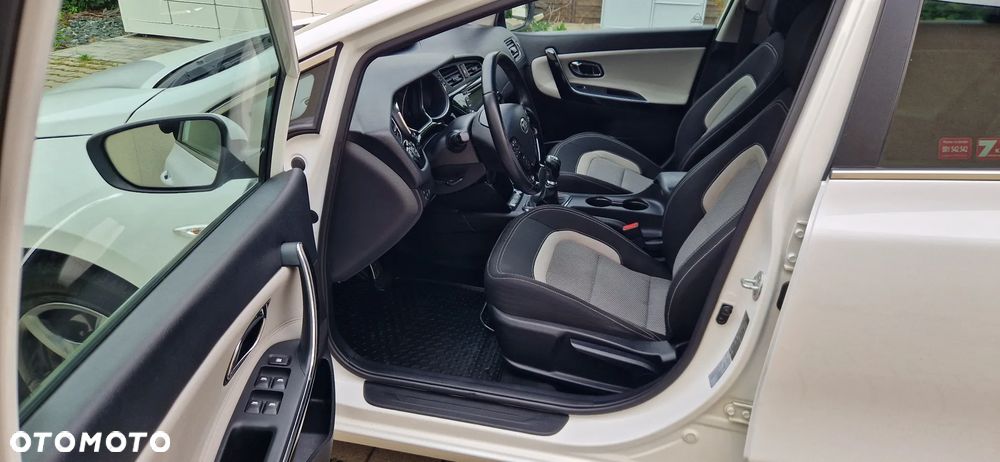 Kia Ceed 1.6 GDI L Business Line - 11