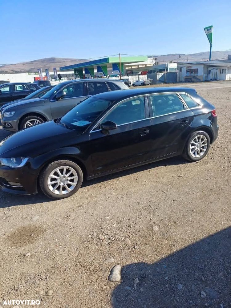 Audi A3 2.0 TDI (clean diesel) Ambiente - 1