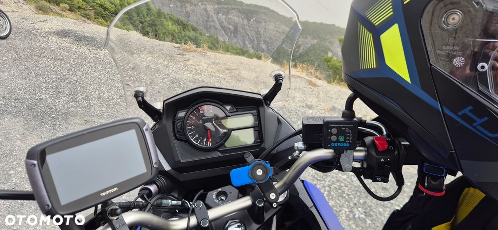 Suzuki V-STROM - 3
