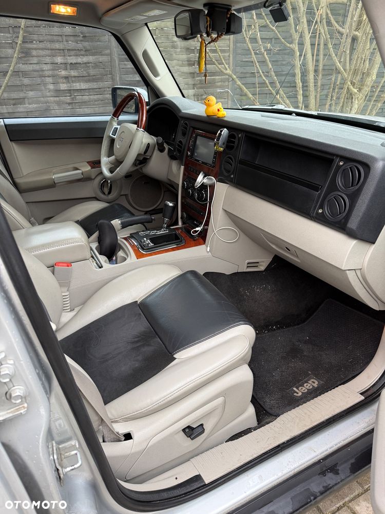 Jeep Commander 5.7 V8 HEMI Automatik Overland - 4