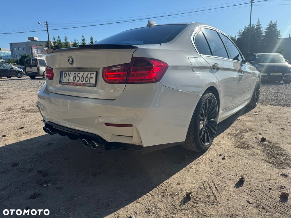 BMW Seria 3 328i Luxury Line - 4
