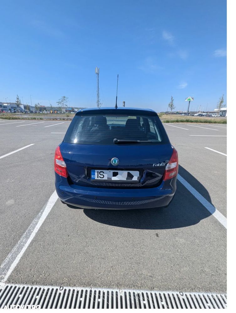 Skoda Fabia 1.2 Ambiente - 2