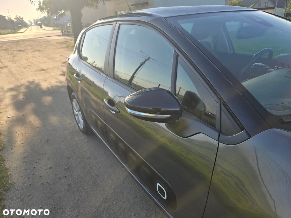Citroën C3 Pure Tech 82 LIVE - 12