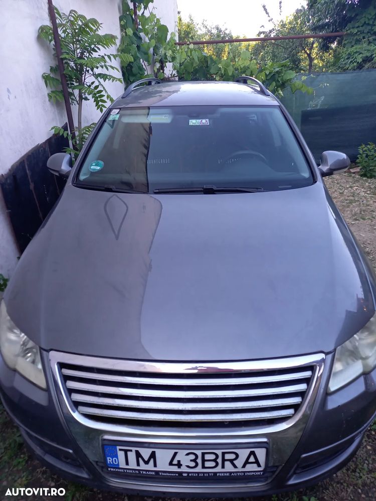 Volkswagen Passat Variant 2.0 Blue TDI SCR Comfortline - 4