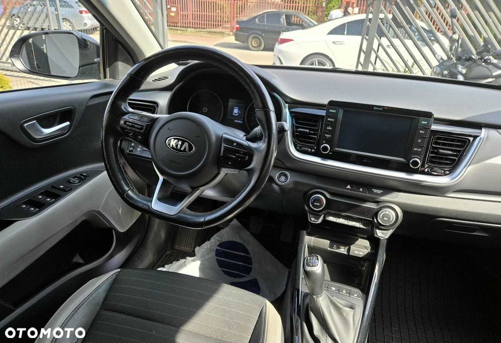 Kia Stonic - 7
