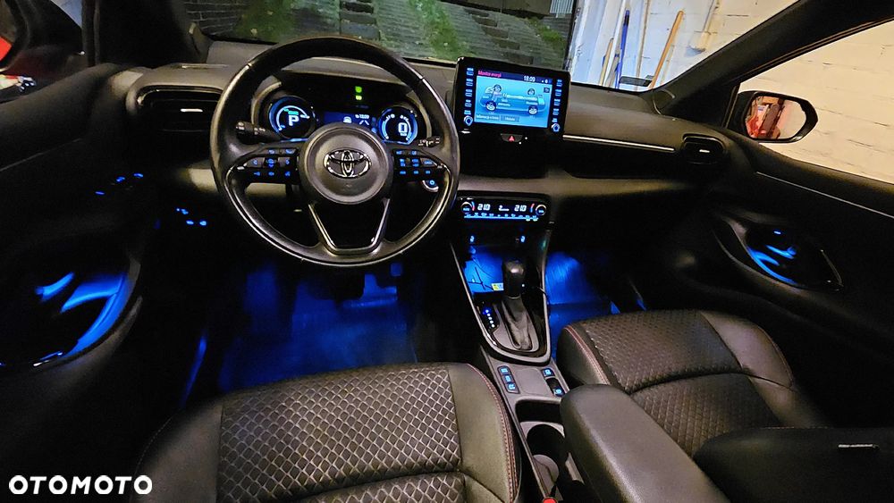 Toyota Yaris Hybrid 1.5 Premiere Edition - 32