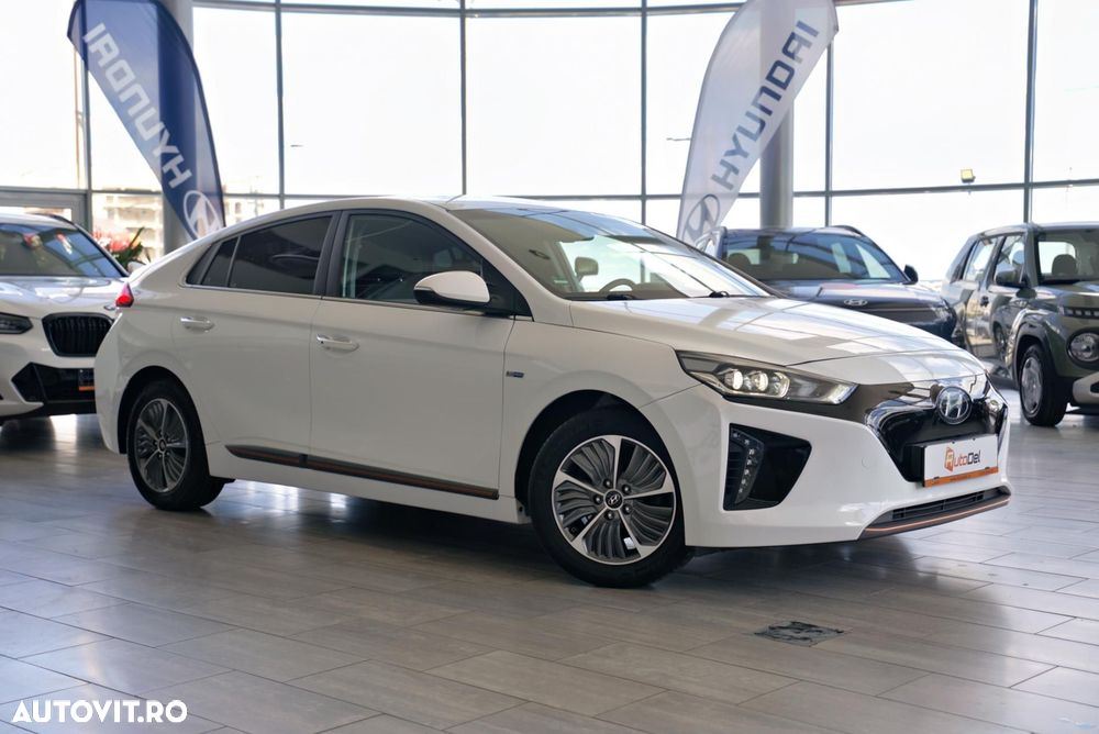 Hyundai IONIQ Style - 23