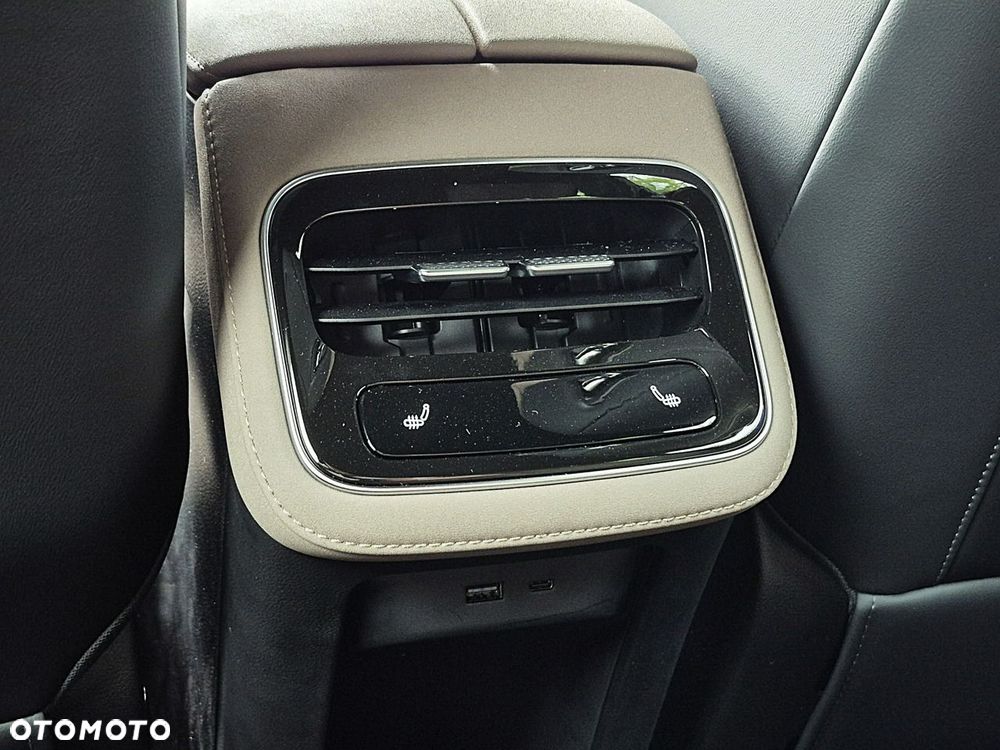 Chery Tiggo 8 1.5 T-GDI Super Hybrid Comfort DCT - 30
