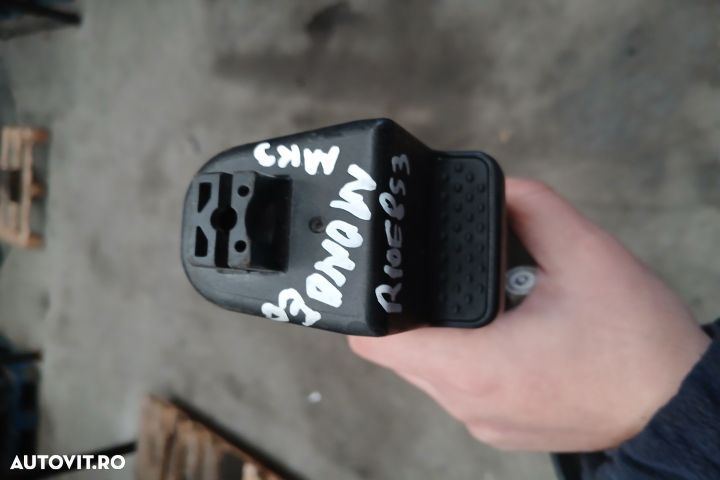 Rulou portbagaj Ford Mondeo MK3 [2000 - 2003] wagon 2.5 AT (170 hp) - 2