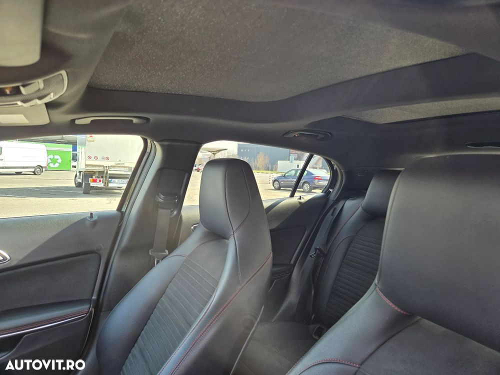 Mercedes-Benz GLA 250 4MATIC Aut. - 16