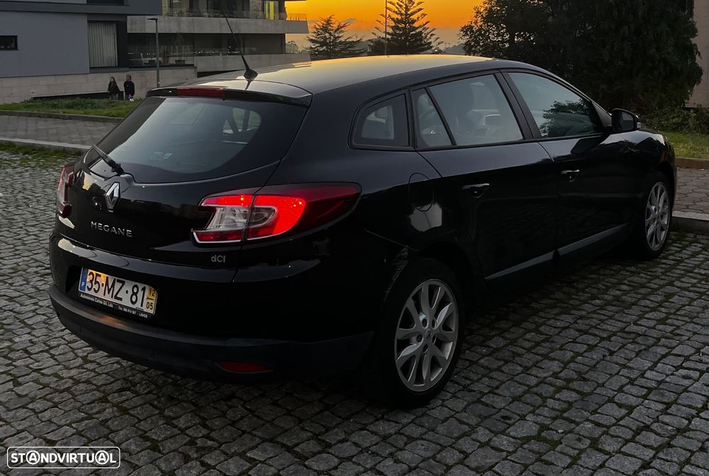 Renault Mégane Sport Tourer - 7