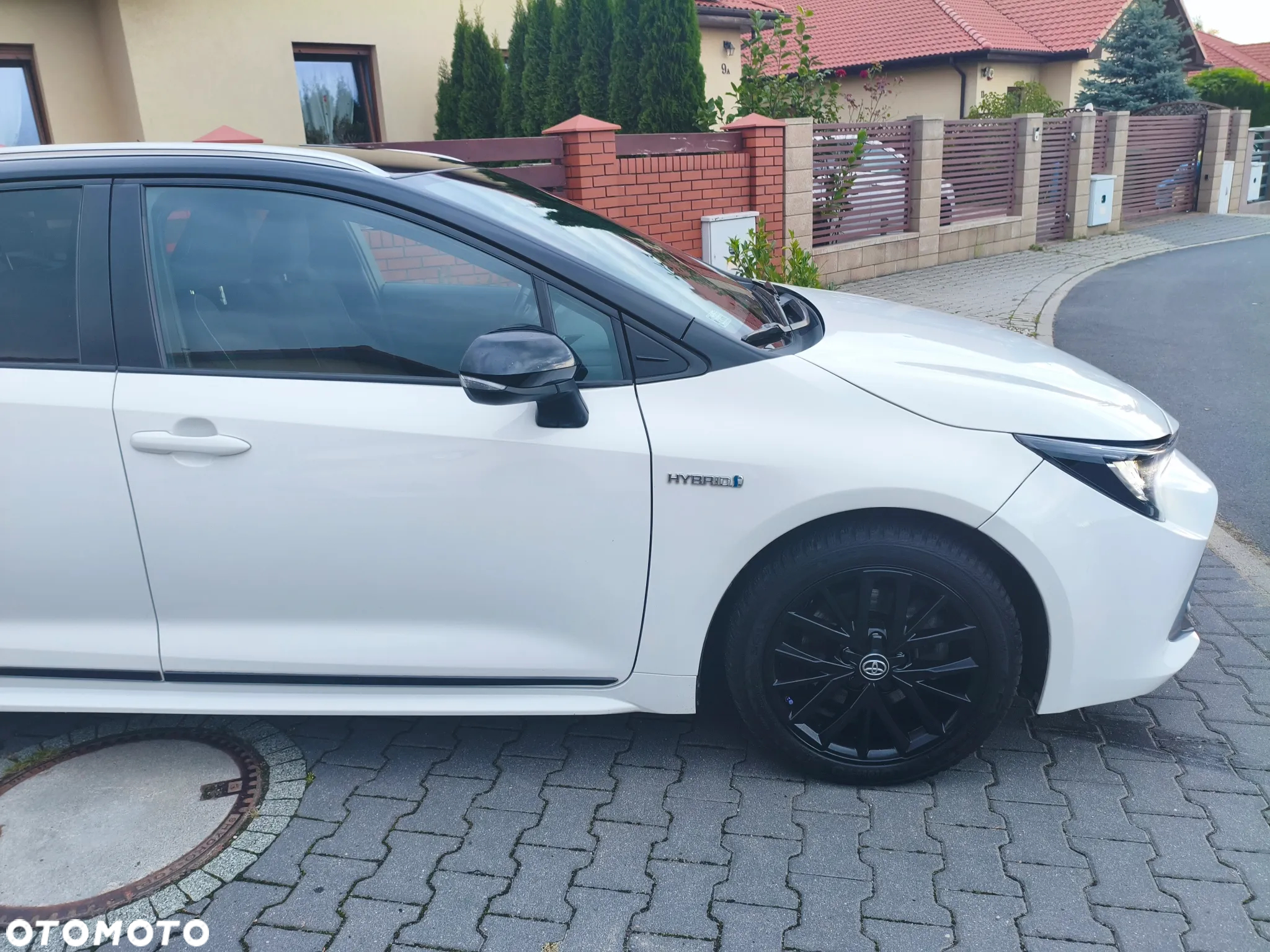 Toyota Corolla 2.0 Hybrid Trek - 4