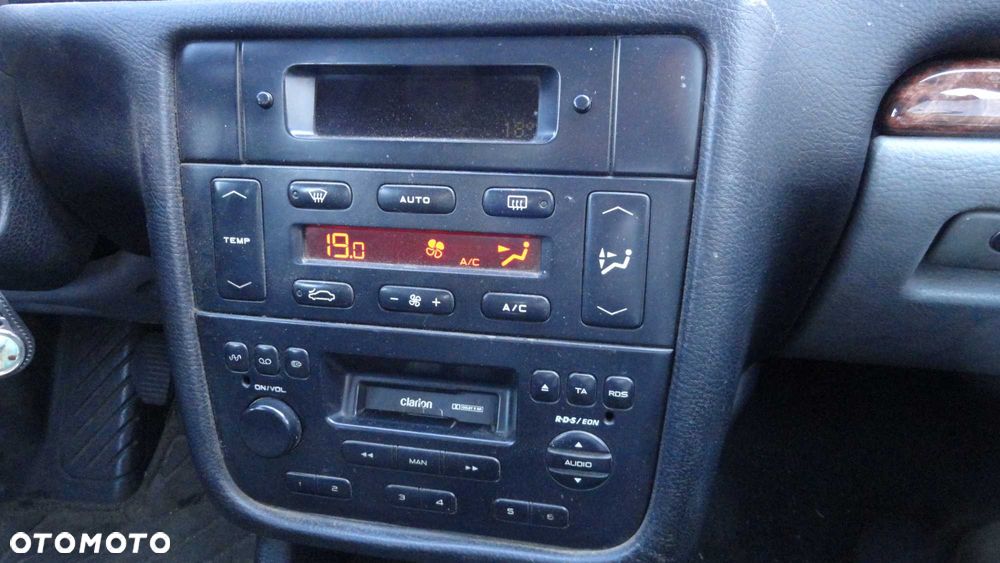 Peugeot 406 - 8