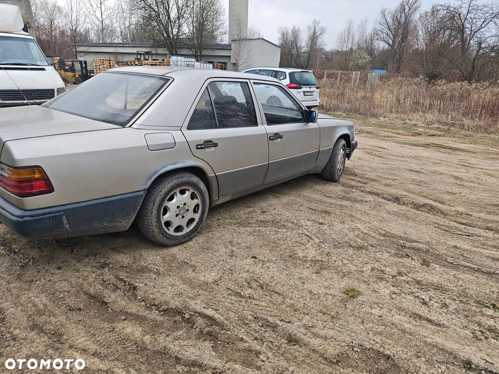 Mercedes-Benz W124 (1984-1993) - 5