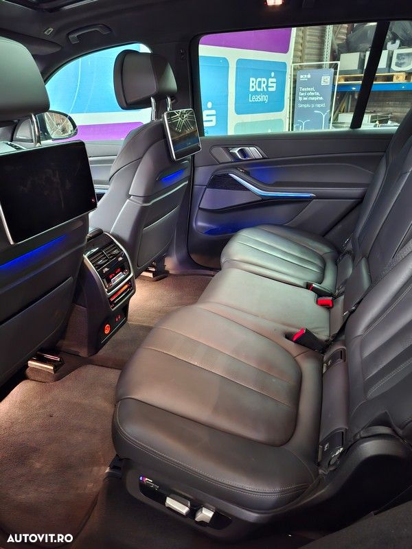BMW X7 - 13
