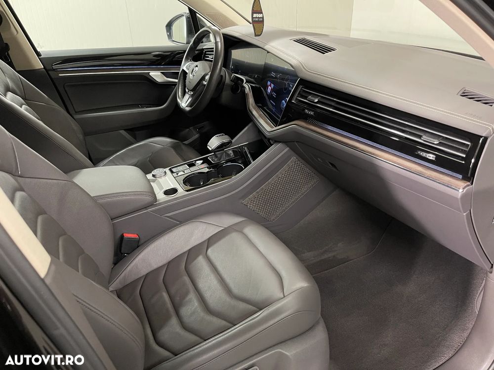Volkswagen Touareg V6 TDI Elegance - 11