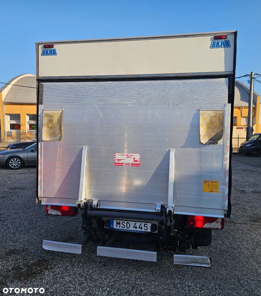 Mercedes-Benz Sprinter - 6