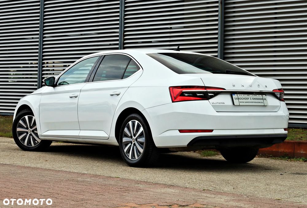 Skoda Superb 2.0 TSI Style DSG - 8