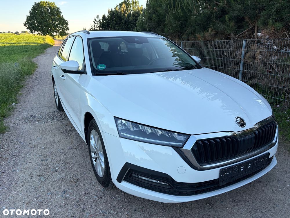 Skoda Octavia 1.5 TSI e-TEC DSG Ambition - 1