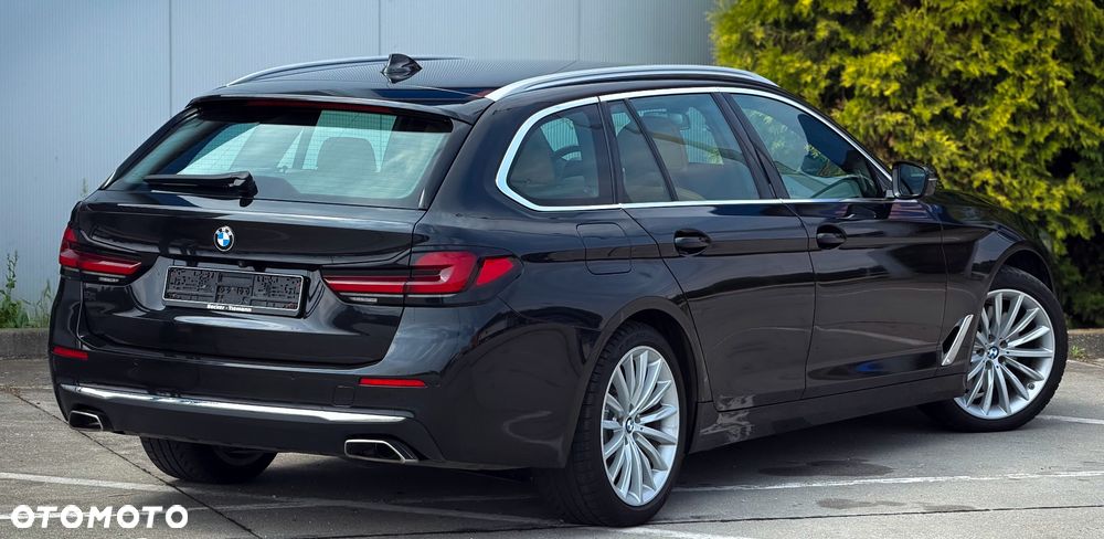 BMW Seria 5 540d xDrive mHEV Luxury Line - 12