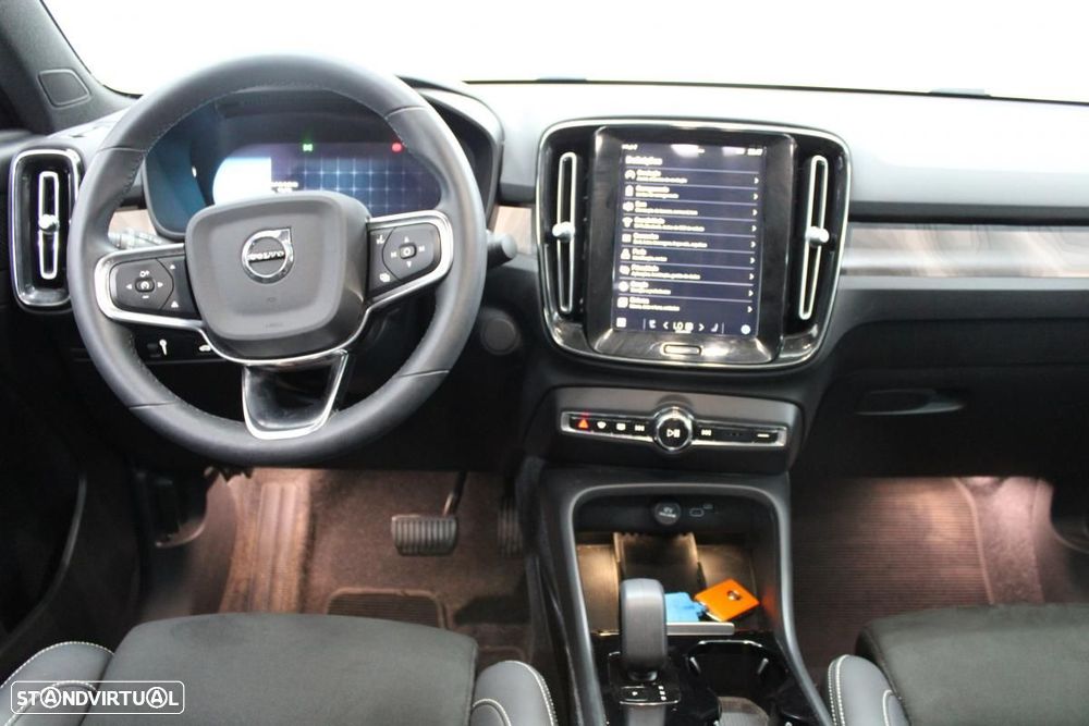 Volvo C40 Recharge 82 kWh Twin Motor Plus - 15