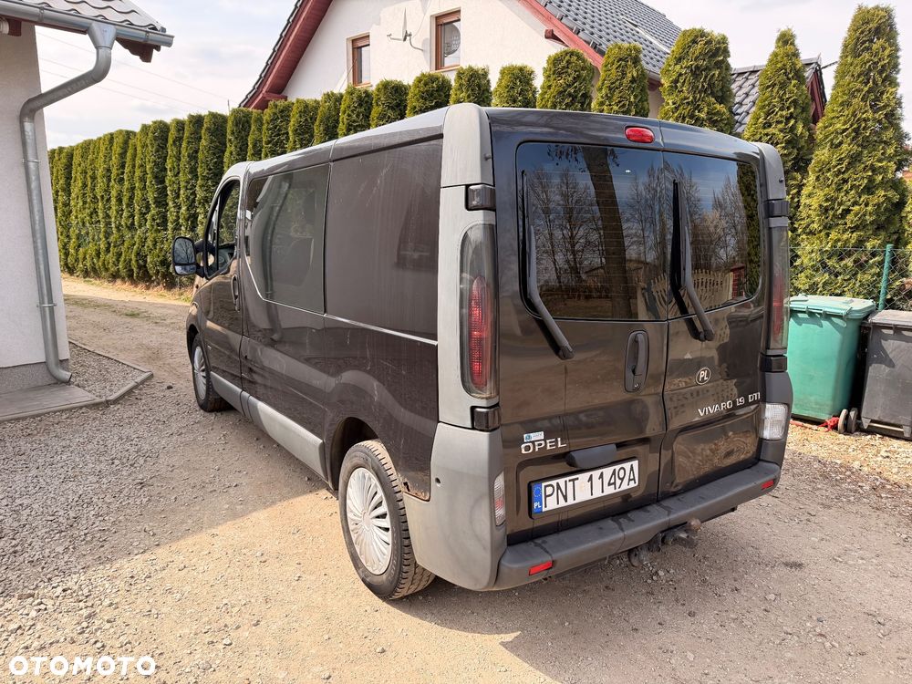 Opel Vivaro - 12