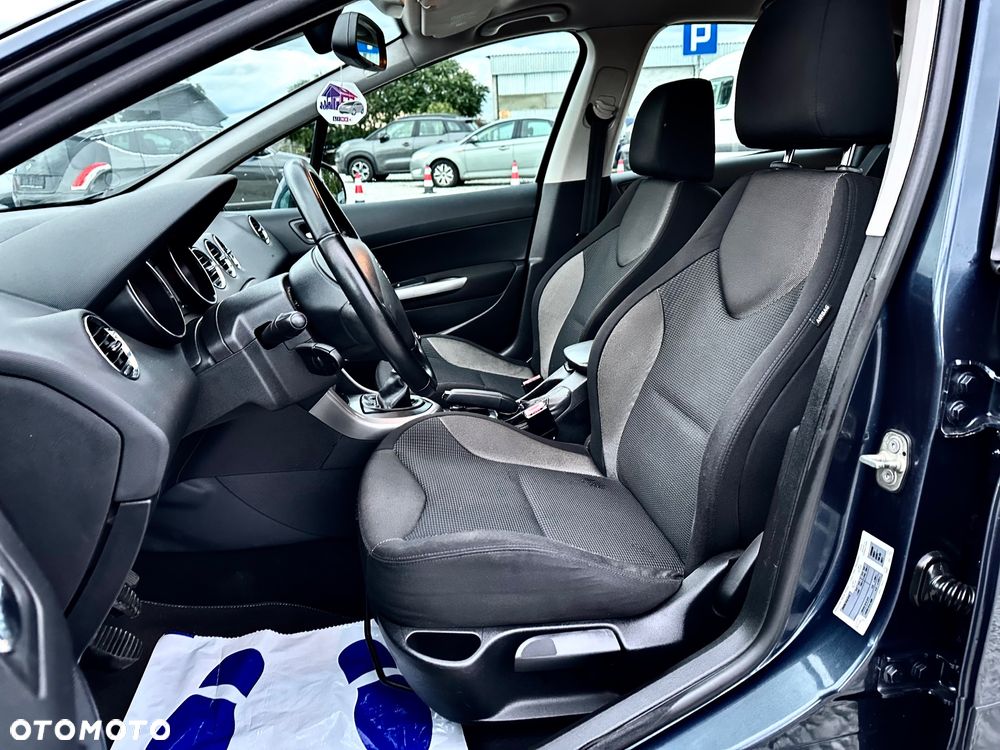 Peugeot 308 1.6 HDi Premium - 33