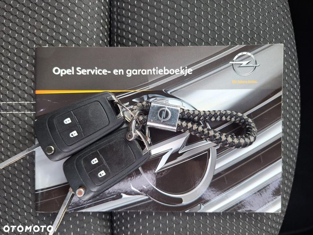 Opel Astra 1.4 Turbo - 22