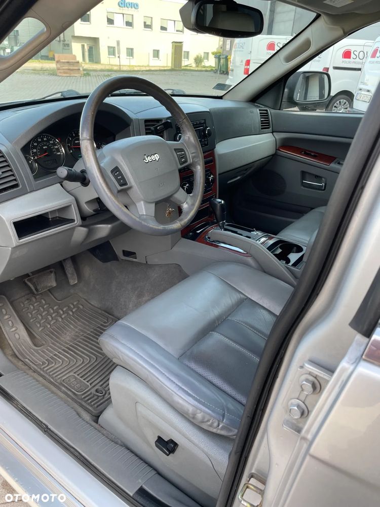 Jeep Grand Cherokee 5.7 V8 Limited - 14