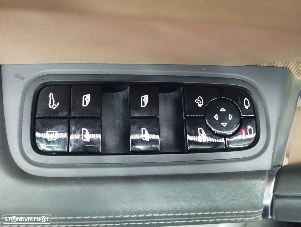 Porsche Cayenne Coupé Turbo S E-Hybrid - 28