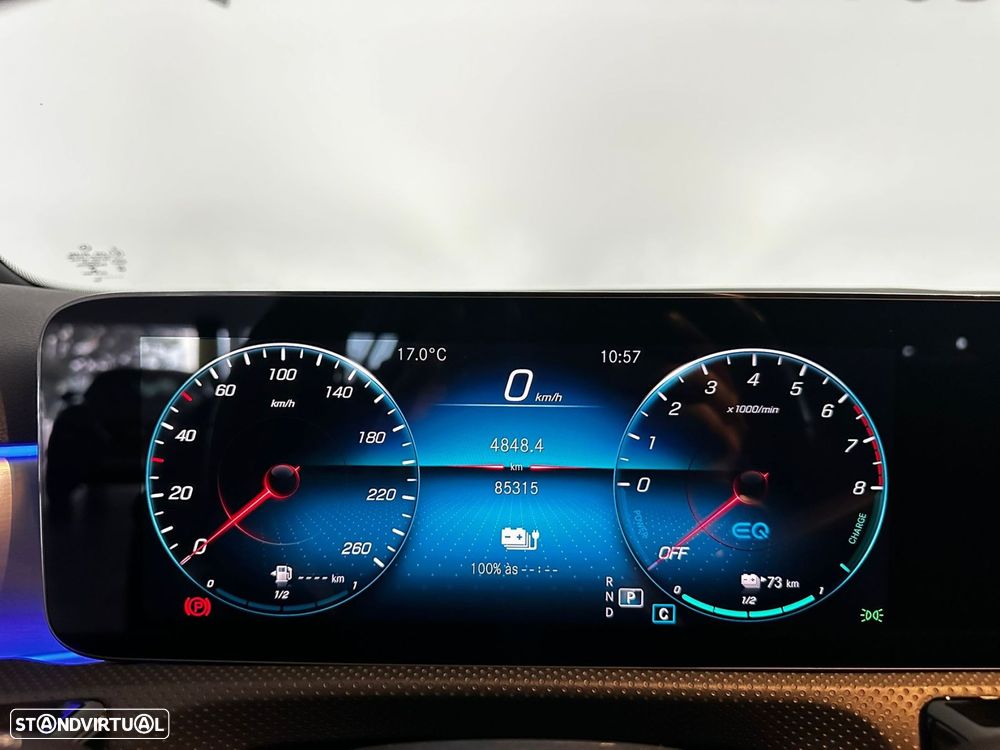 Mercedes-Benz A 250 e AMG Line - 20