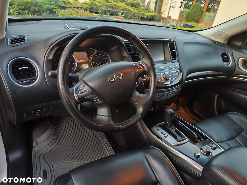 Infiniti QX60 - 10