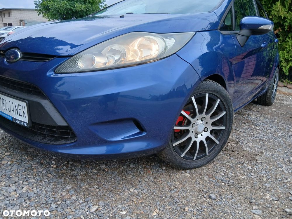 Ford Fiesta 1.25 Ambiente - 14