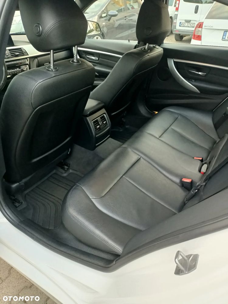 BMW Seria 3 - 11