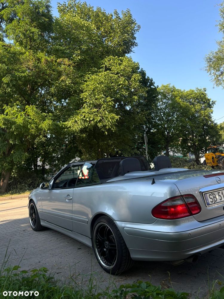 Mercedes-Benz CLK 200 - 9