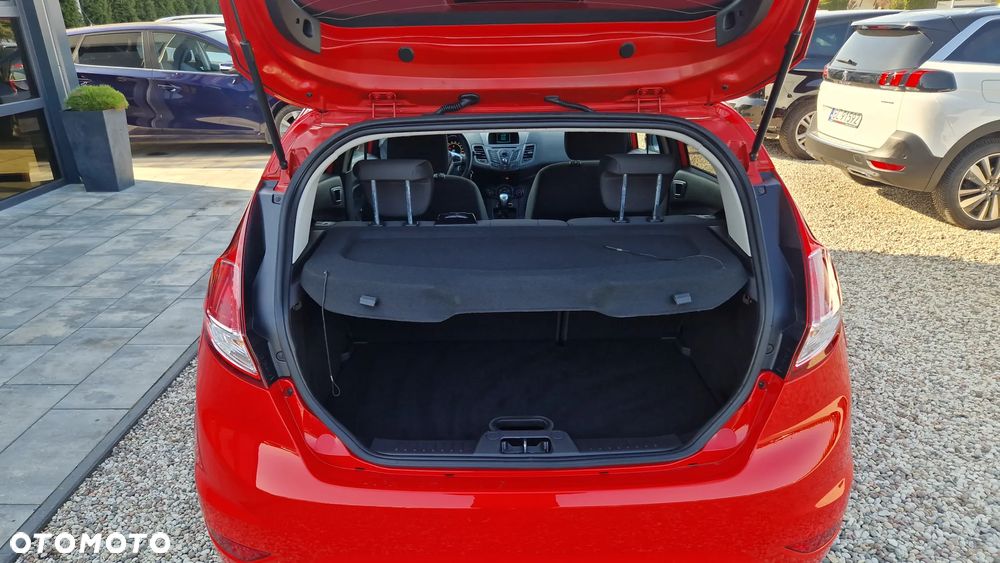 Ford Fiesta 1.0 EcoBoost Titanium - 32