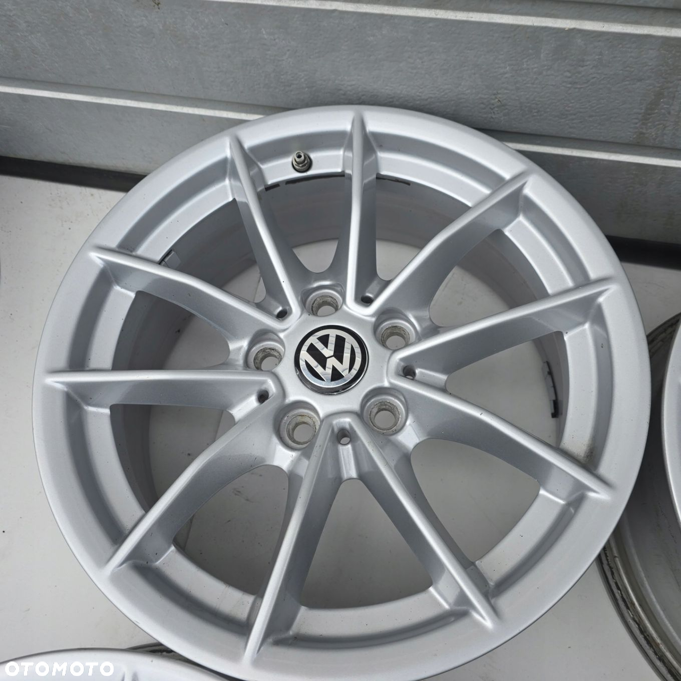VW PASSAT B8 B7 SHARAN TIGUAN 16 ET22 5x112 6.5J 4X - 5
