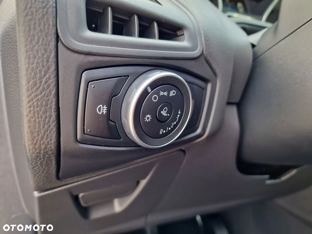 Ford Focus 1.0 EcoBoost SYNC Edition ASS - 10