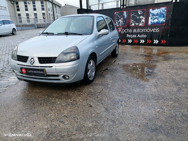 Para Peças Renault Clio Ii Caixa (Sb0/1/2_) - 2