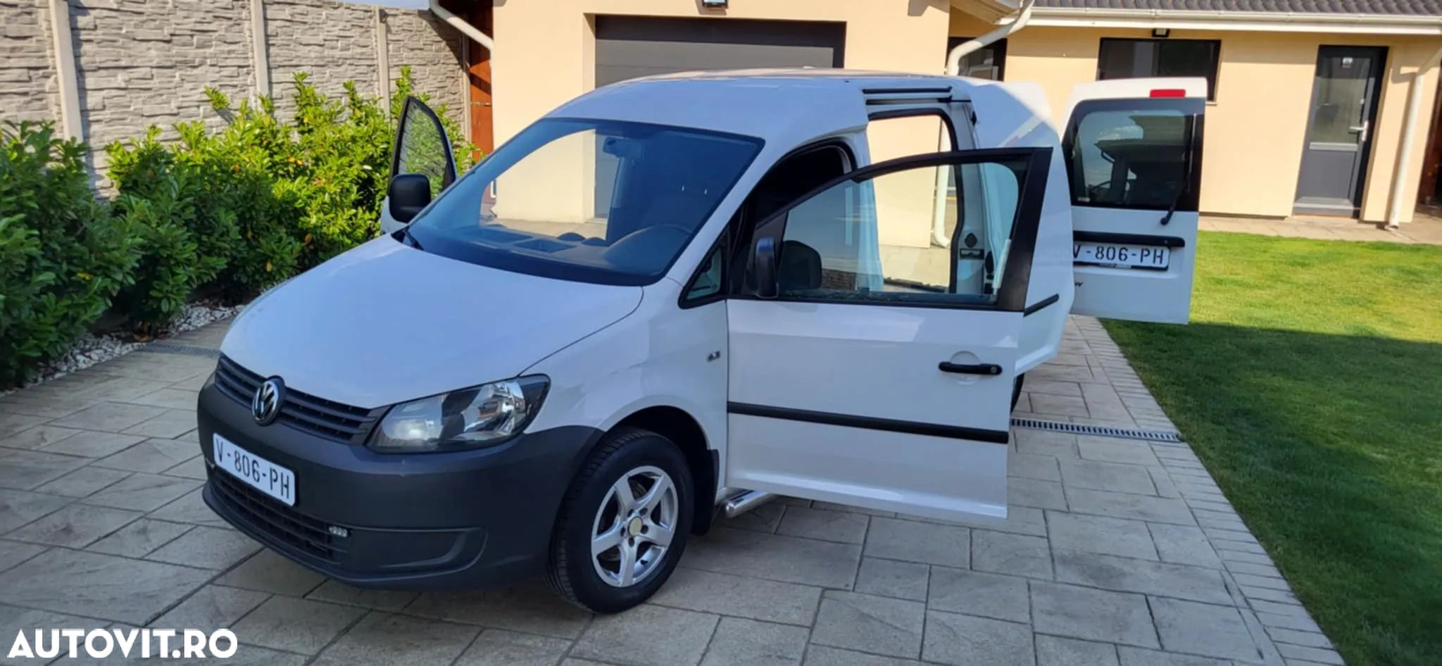Volkswagen Caddy - 1