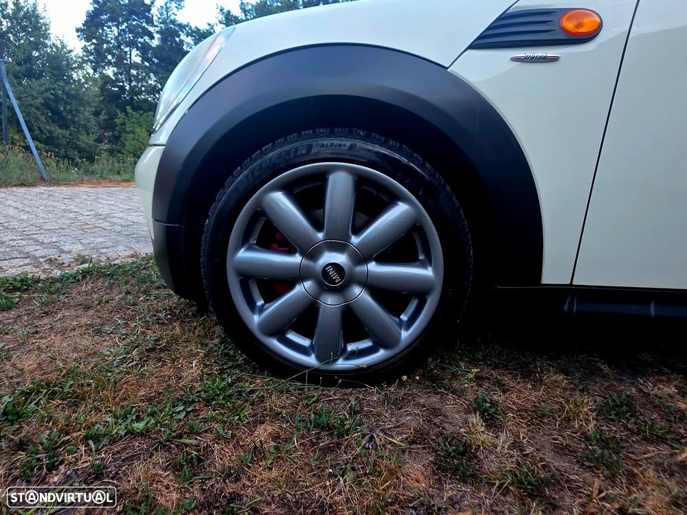 MINI 3 Portas Cooper D - 12